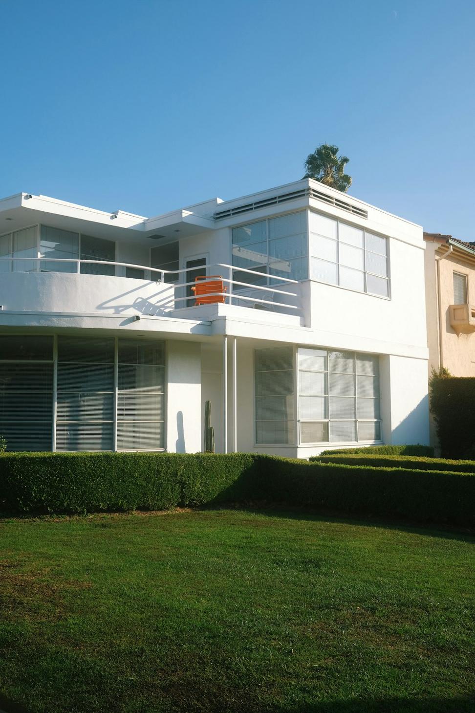 Modern Family Residence